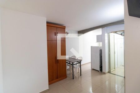 Quarto de kitnet/studio para alugar com 1 quarto, 30m² em Cidade Universitária, Campinas