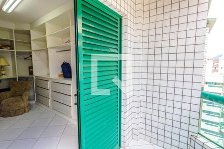 Apartamento para alugar com 280m², 4 quartos e 3 vagasCloset da suíte 4