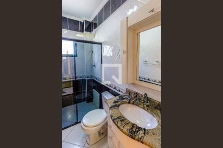 Apartamento para alugar com 280m², 4 quartos e 3 vagasBanheiro da Suíte 1