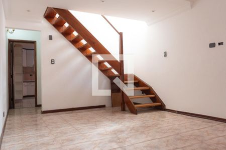 Sala de casa à venda com 4 quartos, 200m² em Cidade dos Bandeirantes, São Paulo