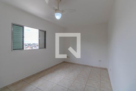 Quarto 2 de casa para alugar com 2 quartos, 69m² em Parque Regina, São Paulo