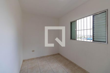 Quarto 1 de casa para alugar com 2 quartos, 69m² em Parque Regina, São Paulo
