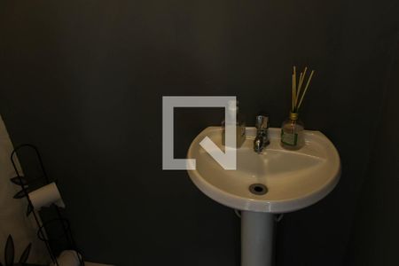 Lavabo de casa de condomínio à venda com 2 quartos, 90m² em Rondônia, Novo Hamburgo