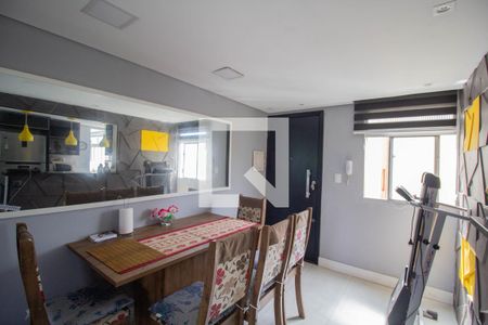 Sala de apartamento para alugar com 2 quartos, 56m² em Itaquera, São Paulo