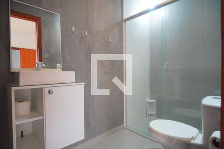 Banheiro de casa à venda com 1 quarto, 50m² em Rondônia, Novo Hamburgo