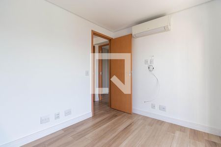 Quarto 1 de apartamento para alugar com 2 quartos, 59m² em Ipiranga, São Paulo