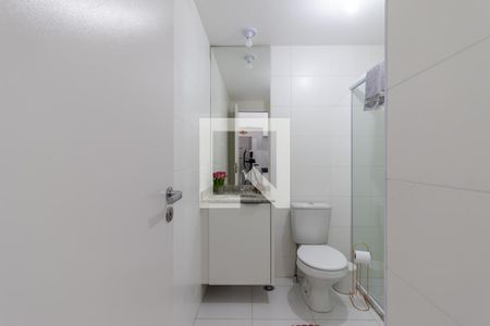 Banheiro de kitnet/studio para alugar com 1 quarto, 27m² em Vila Olímpia, São Paulo