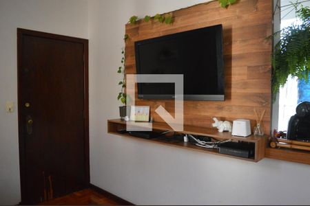Sala de TV de apartamento à venda com 3 quartos, 87m² em Vila Paris, Belo Horizonte