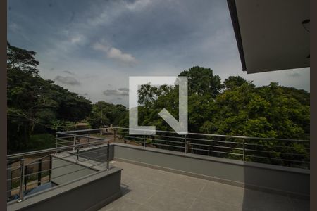 Casa à venda com 212m², 3 quartos e 2 vagasVaranda