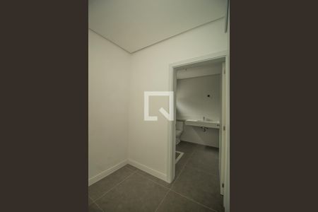 Casa à venda com 212m², 3 quartos e 2 vagasSuite 2