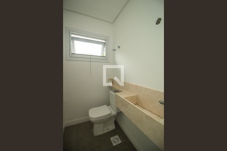 Casa à venda com 212m², 3 quartos e 2 vagasBanheiro