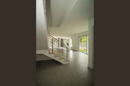 Corredor de casa à venda com 3 quartos, 212m² em Jardim Isabel, Porto Alegre