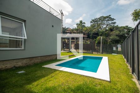 Casa à venda com 212m², 3 quartos e 2 vagasÁrea comum - Piscina
