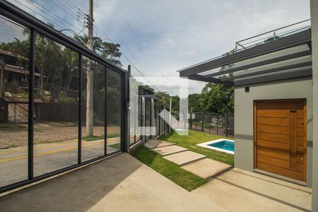 Casa à venda com 212m², 3 quartos e 2 vagasFachada