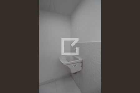 Apartamento à venda com 68m², 2 quartos e sem vaga Apartamento à venda com 68m², 2 quartos e sem vagaCozinha e Área de Serviço