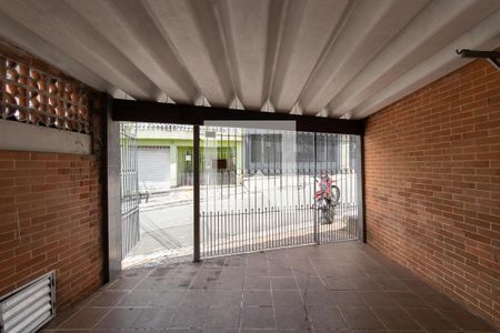 Casa para alugar com 90m², 2 quartos e 2 vagas Casa para alugar com 90m², 2 quartos e 2 vagasGaragem