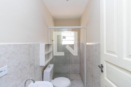 Banheiro de casa para alugar com 2 quartos, 90m² em Jardim Ataliba Leonel, São Paulo