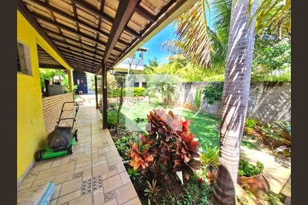 Casa à venda com 270m², 7 quartos e 4 vagas Casa à venda com 270m², 7 quartos e 4 vagasÁrea comum