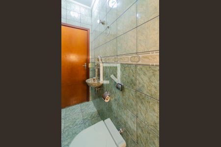 Casa à venda com 223m², 4 quartos e 3 vagas Casa à venda com 223m², 4 quartos e 3 vagasLavabo