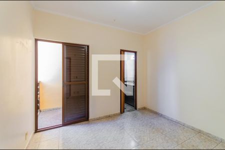 Casa à venda com 223m², 4 quartos e 3 vagas Casa à venda com 223m², 4 quartos e 3 vagasSuíte 2