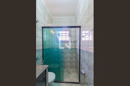 Casa à venda com 223m², 4 quartos e 3 vagas Casa à venda com 223m², 4 quartos e 3 vagasBanheiro da Suíte 1