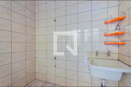 Casa à venda com 223m², 4 quartos e 3 vagas Casa à venda com 223m², 4 quartos e 3 vagasÁrea de Serviço