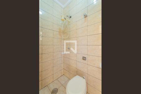 Casa à venda com 223m², 4 quartos e 3 vagas Casa à venda com 223m², 4 quartos e 3 vagasBanheiro de serviço