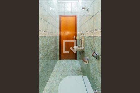 Casa à venda com 223m², 4 quartos e 3 vagas Casa à venda com 223m², 4 quartos e 3 vagasLavabo