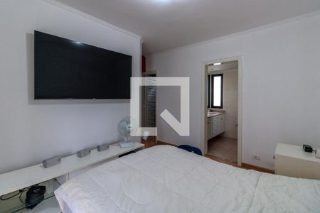 Apartamento para alugar com 200m², 4 quartos e 3 vagas Apartamento para alugar com 200m², 4 quartos e 3 vagasQuarto