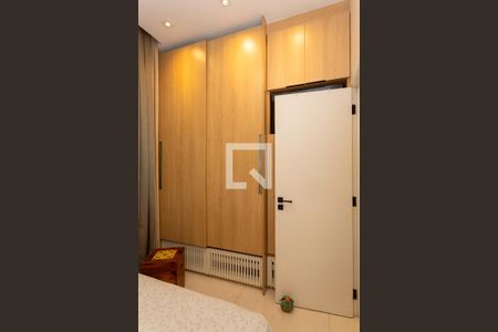 Apartamento à venda com 65m², 2 quartos e 1 vagaQuarto 1