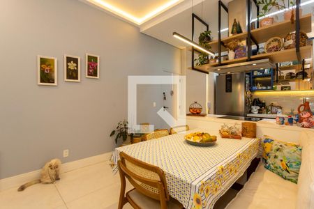 Sala e Cozinha de apartamento à venda com 2 quartos, 65m² em Cambuci, São Paulo