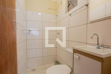 Banheiro de kitnet/studio para alugar com 1 quarto, 22m² em Havaí, Belo Horizonte