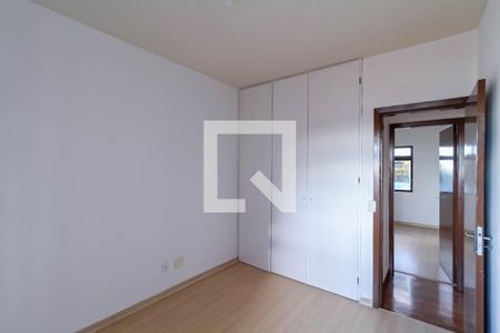 Apartamento à venda com 87m², 3 quartos e 2 vagasQuarto 2