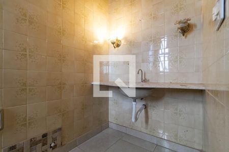 Apartamento à venda com 87m², 3 quartos e 2 vagasBanheiro da suíte