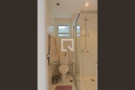 Apartamento à venda com 69m², 2 quartos e 1 vaga Apartamento à venda com 69m², 2 quartos e 1 vagaBanheiro