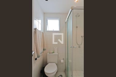 Apartamento à venda com 69m², 2 quartos e 1 vaga Apartamento à venda com 69m², 2 quartos e 1 vagaBanheiro da Suíte