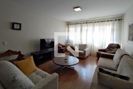 Sala de Estar de apartamento para alugar com 3 quartos, 143m² em Centro, Campinas