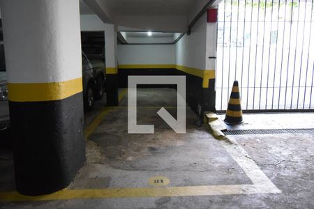 Apartamento para alugar com 90m², 2 quartos e 2 vagasEstacionamento