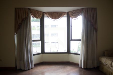 Sala  de apartamento à venda com 4 quartos, 247m² em Vila Suzana, São Paulo