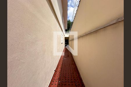 Casa para alugar com 380m², 3 quartos e 2 vagasQuintal Lateral