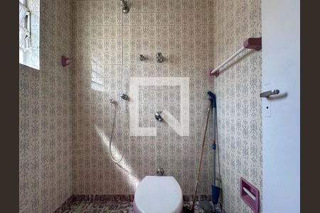 Casa para alugar com 380m², 3 quartos e 2 vagasBanheiro Suíte