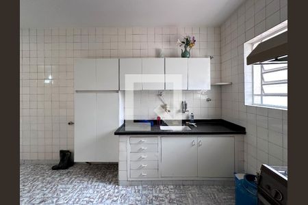 Casa para alugar com 380m², 3 quartos e 2 vagasCozinha