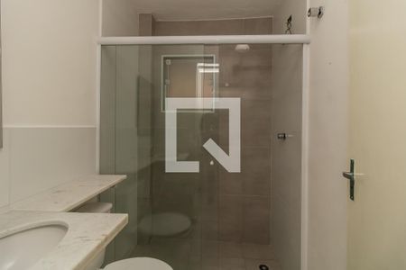 Banheiro de casa para alugar com 1 quarto, 40m² em Parque Boturussu, São Paulo