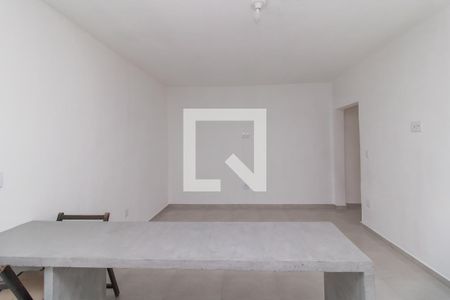 Sala de casa para alugar com 1 quarto, 40m² em Parque Boturussu, São Paulo