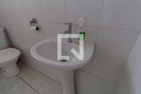 Casa para alugar com 40m², 1 quarto e sem vaga Casa para alugar com 40m², 1 quarto e sem vagaBanheiro