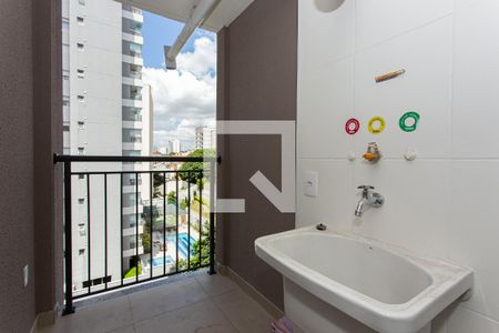 Apartamento à venda com 65m², 2 quartos e 1 vagaÁrea de Serviço