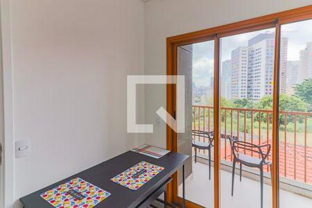 Sala / Cozinha de apartamento para alugar com 2 quartos, 40m² em Butantã, São Paulo