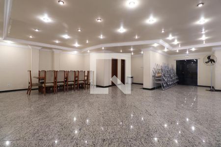 Apartamento à venda com 138m², 4 quartos e 2 vagasÁrea comum - Salão de festas