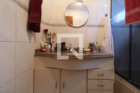 Apartamento à venda com 138m², 4 quartos e 2 vagasBanheiro da Suíte 1