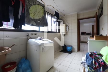Apartamento à venda com 138m², 4 quartos e 2 vagasLavanderia